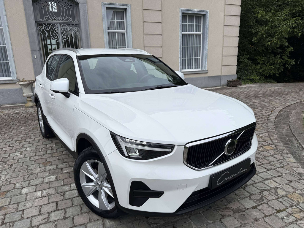 Volvo XC40 2.0 B3 MHEV Core DCT Zetel/Stuurverwarming, Carplay, Camera…